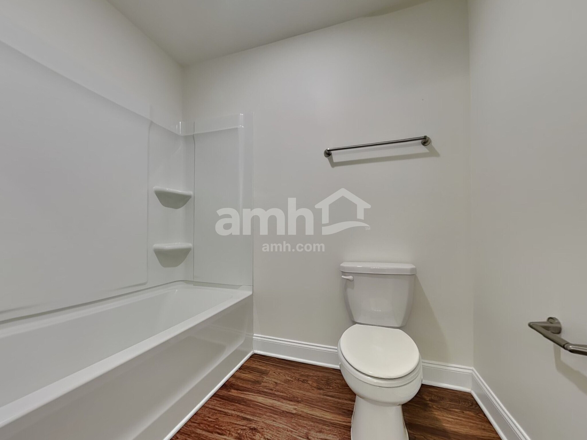 Building Photo - 1930 Sterling Brook Ct