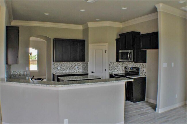 Building Photo - 336 Jake Dr