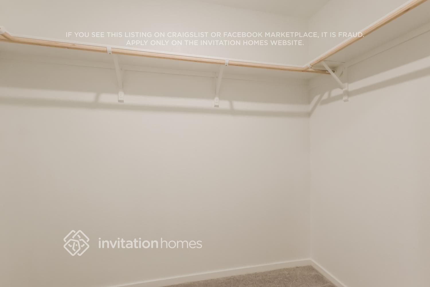 Building Photo - 15290 Abella Dr