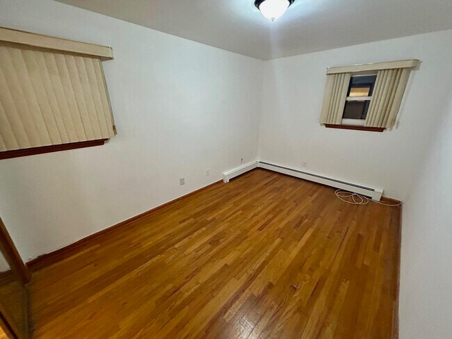 Building Photo - 4703 Cottage Ave