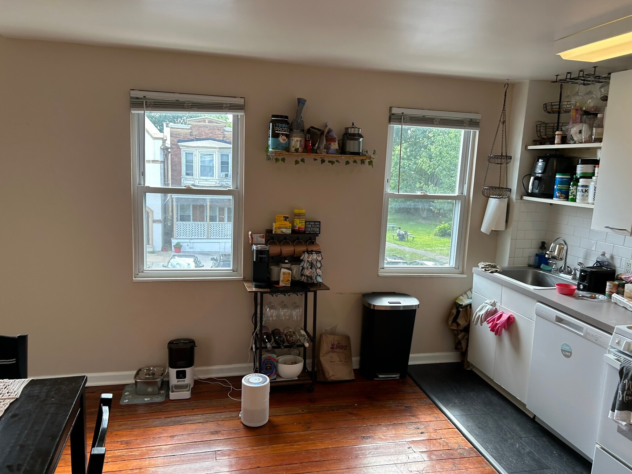 Building Photo - 3001 Huntingdon Ave