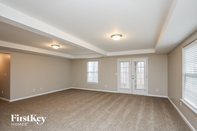 Building Photo - 9435 Waldrip Rd