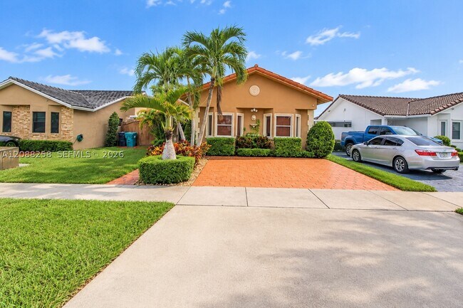 Building Photo - 14590 SW 51st St