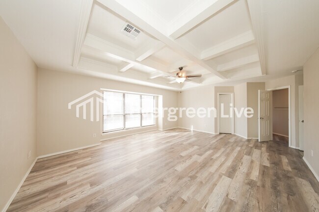 Building Photo - 11901 Blue Moon Ave