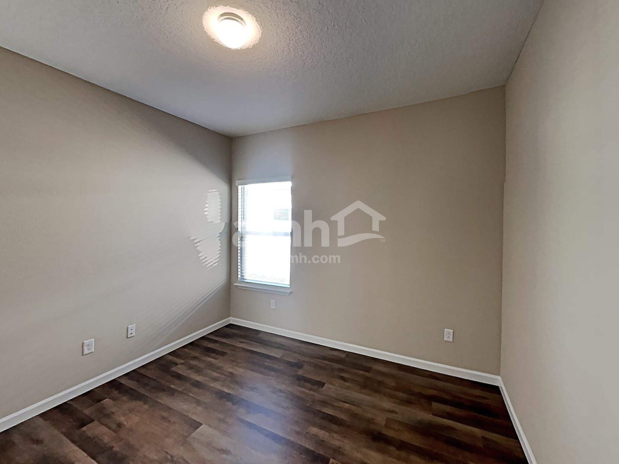 Building Photo - 238 Hemlock Pt