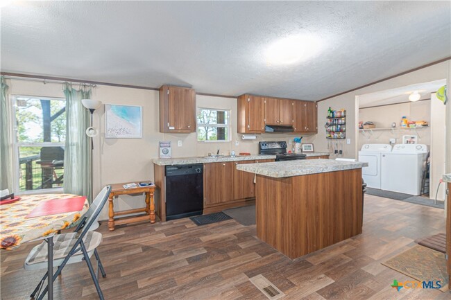 Building Photo - 2105 FM1104