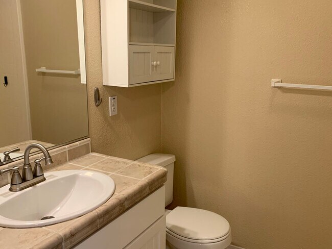 Building Photo - 3434 Paydirt Dr