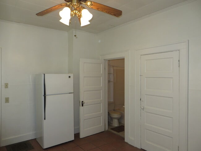 Building Photo - 1211 Fulton St