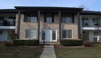 Building Photo - 30831 Hunters Dr