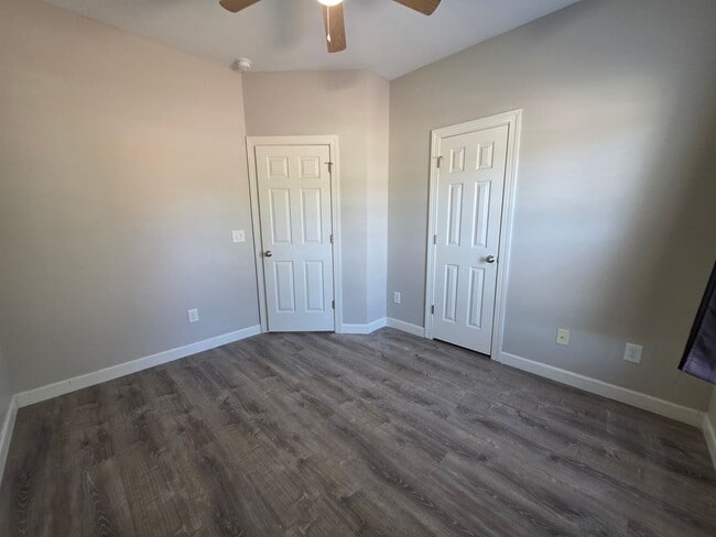 Building Photo - Country Comfort in Ryans Run