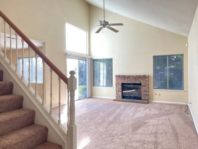 Building Photo - Lovely 2 Story Home in the Heart of Laguna.