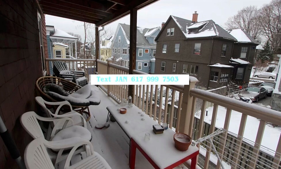 Building Photo - 10 Cambridge Ter