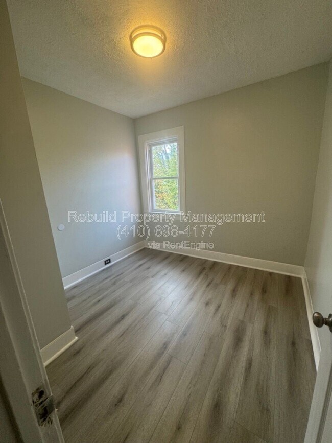 Building Photo - 3706 Gelston Dr