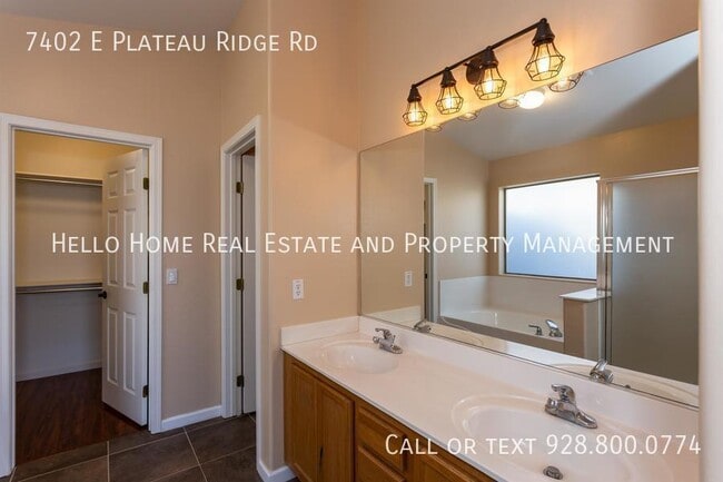 Building Photo - 7402 E Plateau Ridge Rd