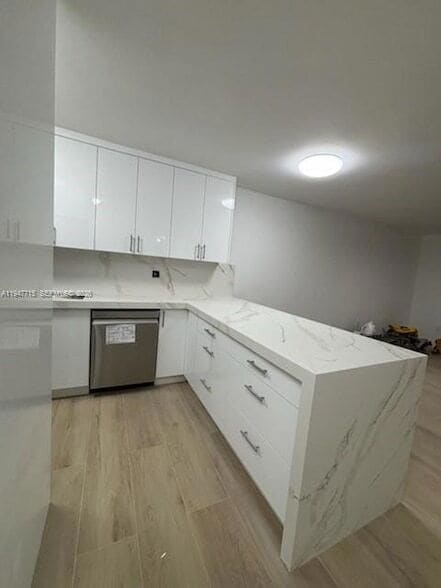 Building Photo - 840 SW 129th Pl