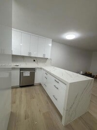 Building Photo - 840 SW 129th Pl