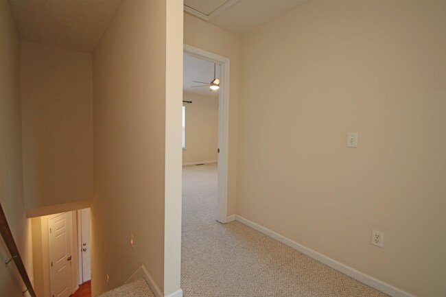 Building Photo - 1214 Old Richmond Circle