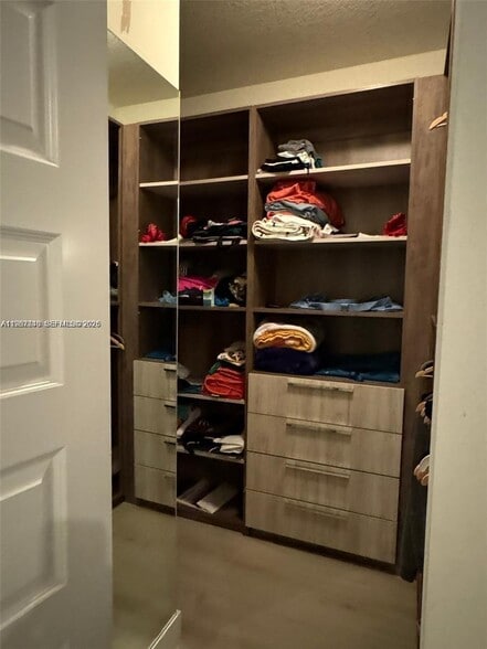 Building Photo - 10376 NW 76th Ter