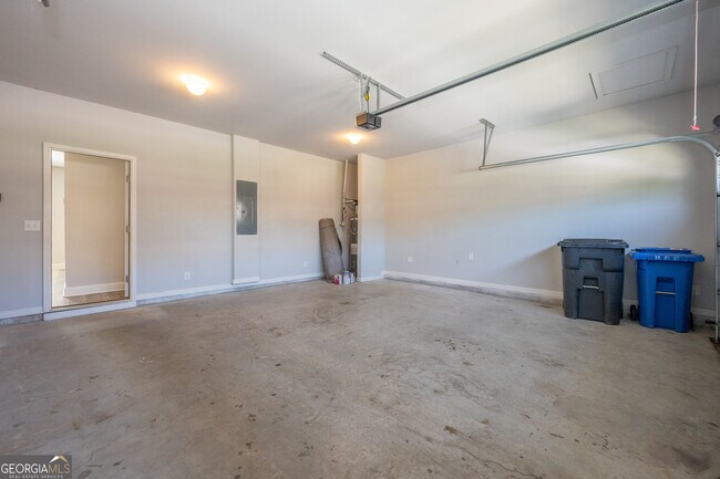 Building Photo - 4417 Beechnut Vw