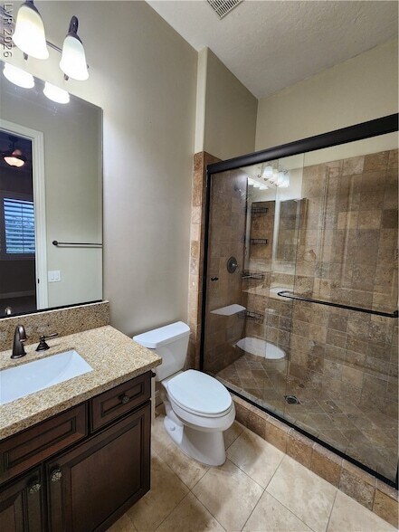 Building Photo - 2713 Cyrano St