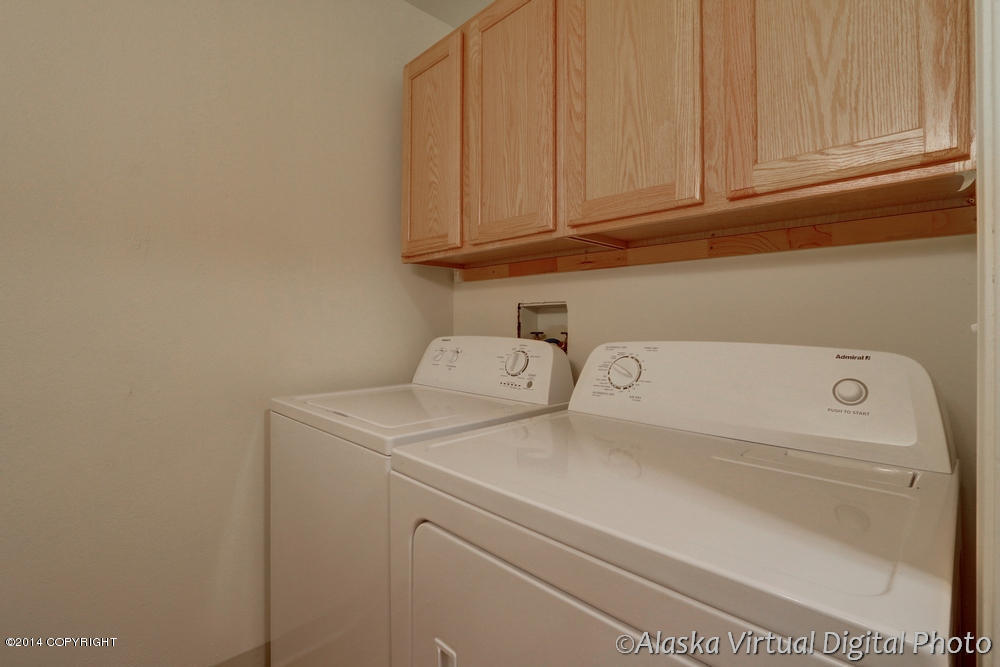 Building Photo - 8041 Medellin Cir