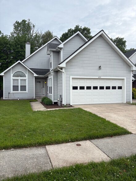 Building Photo - 14208 Greenview Dr