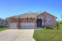 Building Photo - The Home You’ve Been Waiting For- 4 Bedrooms, 3-Car Garage, Great Location