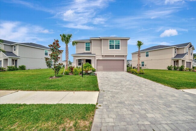 Primary Photo - Lakewood Ranch Newer Build - 5 Bedroom Home