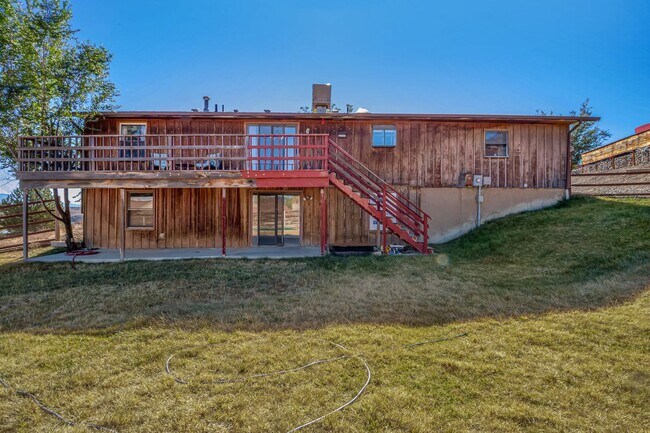 Building Photo - Charming 3-Bedroom Family Home in Orchard Mesa with Incredible Views!!!