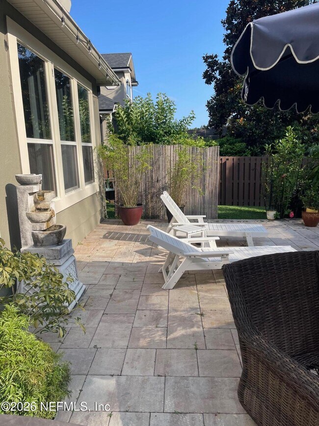 Building Photo - 232 S Hampton Club Way