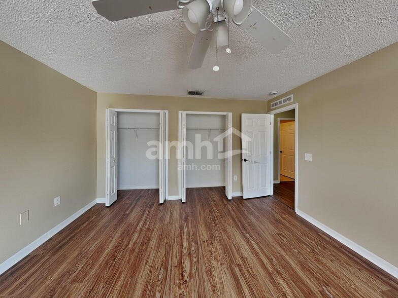 Building Photo - 10407 Fly Fishing St