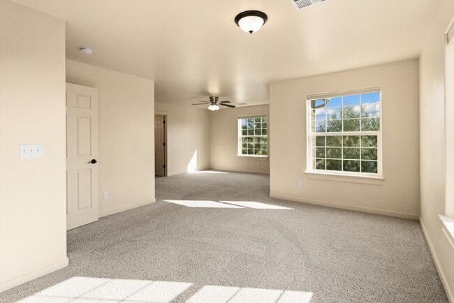 Building Photo - 11 Muskrat Dr