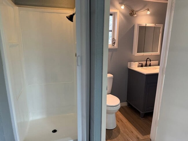 Building Photo - 10495 118th Ave N