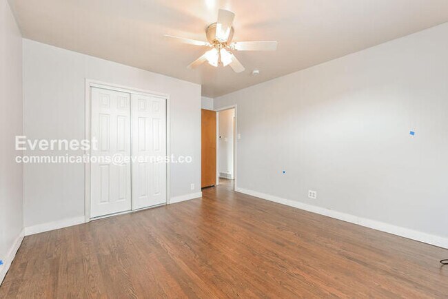 Building Photo - 1561 S Zuni St