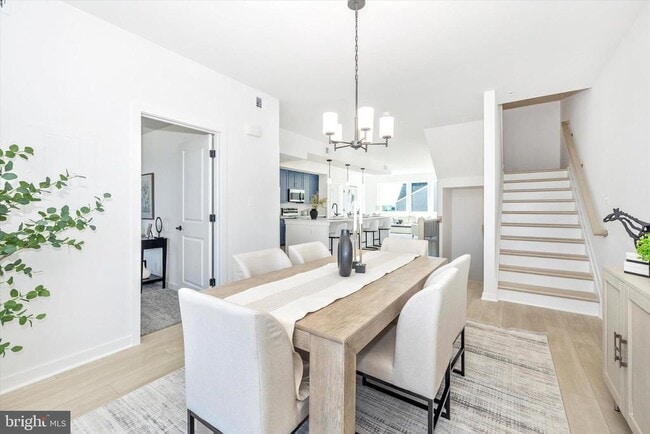 Building Photo - 1631 Blacksmith Wy