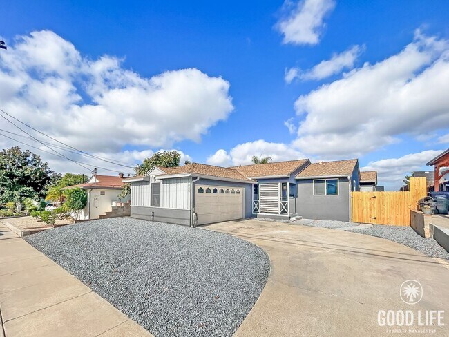 Primary Photo - Beautiful 3BD/2BA W/ Updated Kitchen and A...
