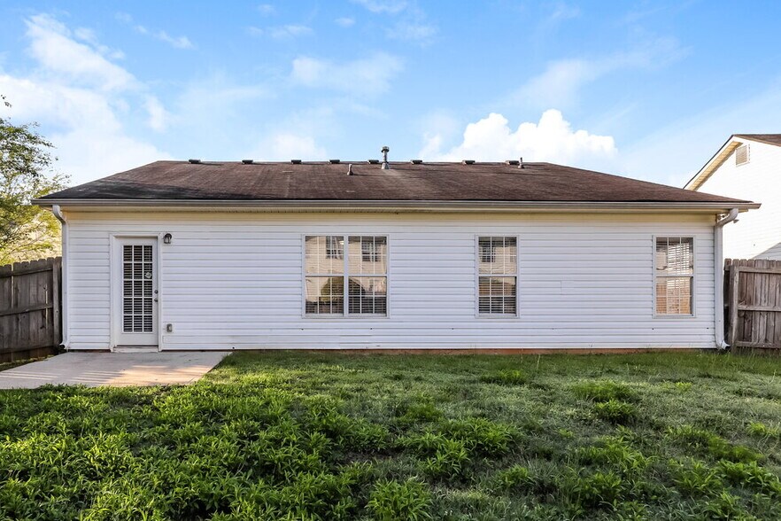 Building Photo - 11405 Vinea Ln