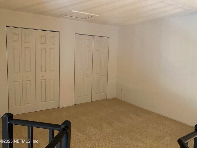 Building Photo - 11 Arbor Club Dr