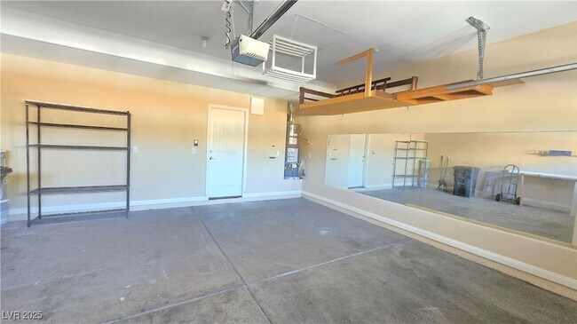 Building Photo - 8667 Moreno Mountain Ave
