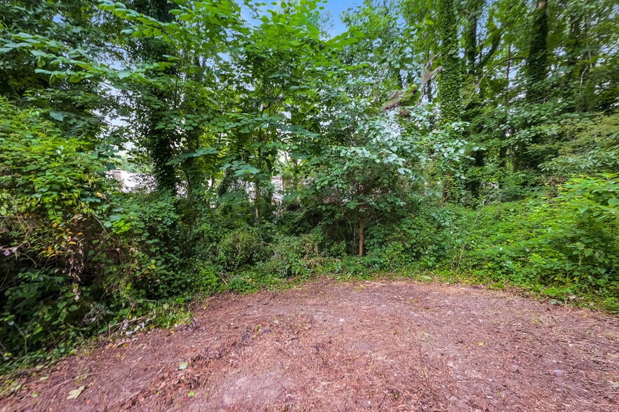 Building Photo - 5353 Ridgemere Ct