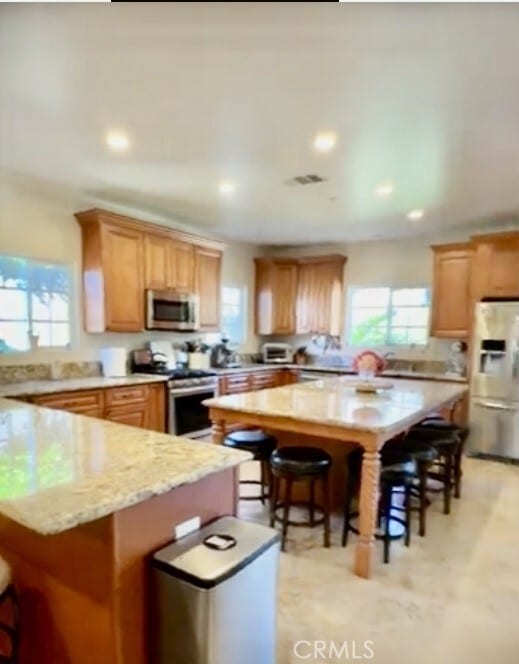 Building Photo - 104 Avenida Caballeros