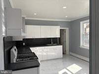 Building Photo - 712 Ohio Ave