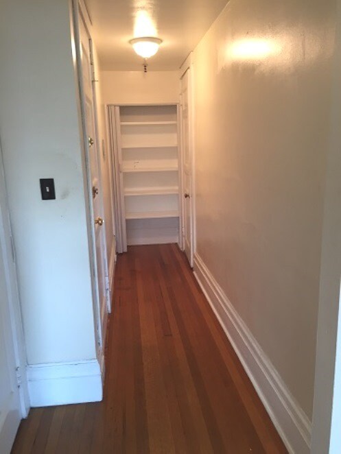 Building Photo - 470 Beacon St