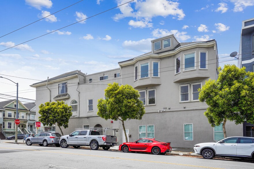 Primary Photo - 107 Balboa St