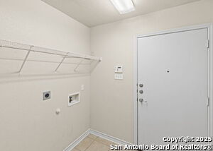 Building Photo - 26120 Starling Hill