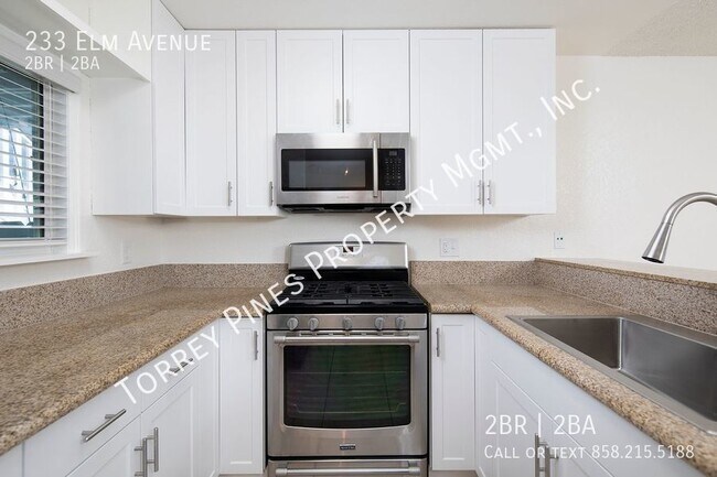 Building Photo - 233 Elm Ave