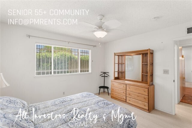 Building Photo - 880 S Ramona St