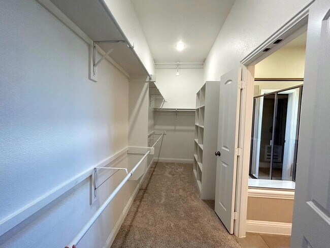 Building Photo - 1400 Via Toscana Ln