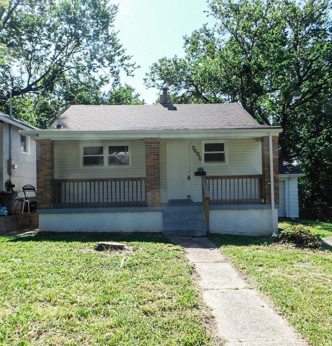 Building Photo - 5460 Hamilton Ave