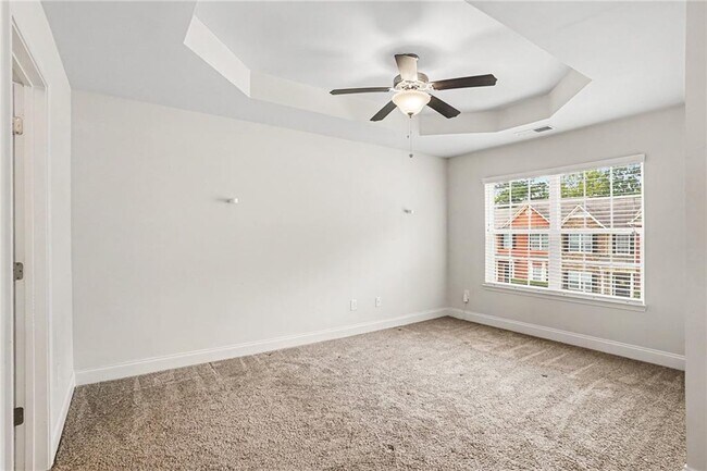 Building Photo - 10139 Benton Woods Dr